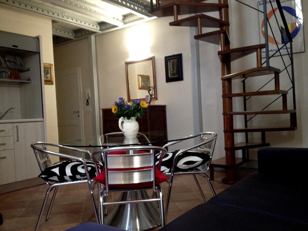 Bargello121 Apartment Florence Bilik gambar